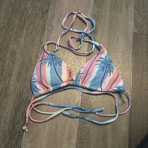Sunsations bikini top size small